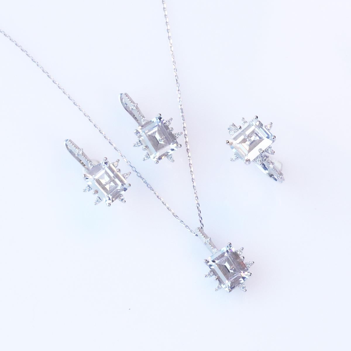 Zirkon Taşlı Kare Lotus Çiçeği Gümüş Set