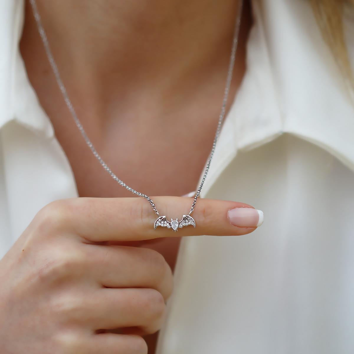 Batman Asansörlü Gümüş Kolye