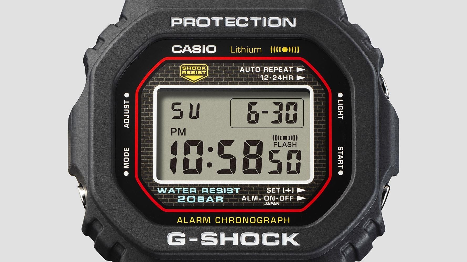 Casio Iconic DW-5000R-1ADR Erkek Kol Saati