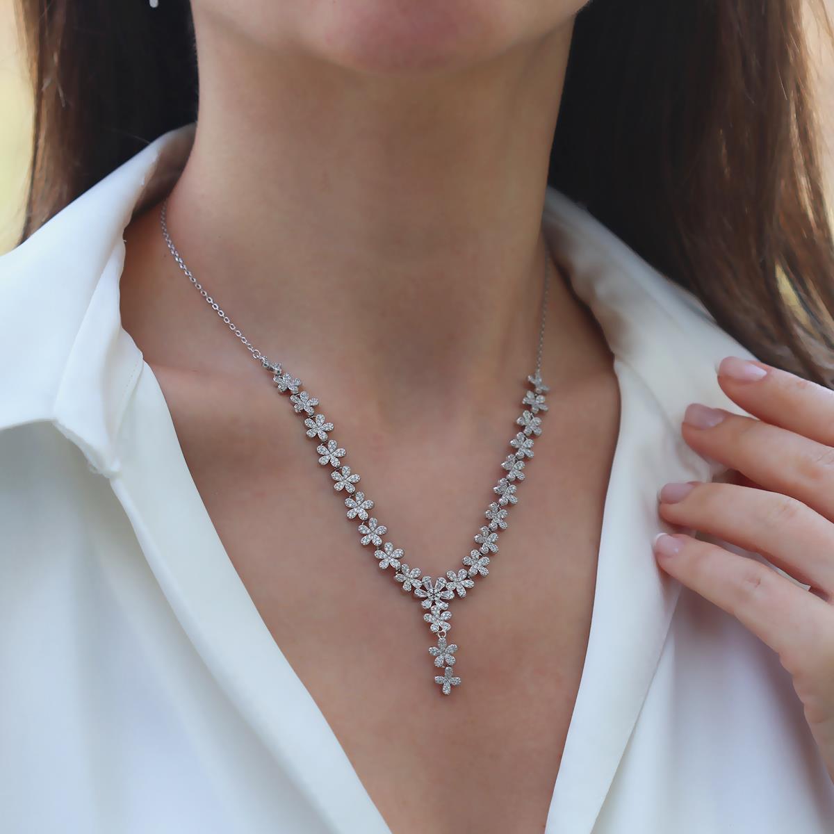 Çiçek Zirkon Taşlı Gümüş Set