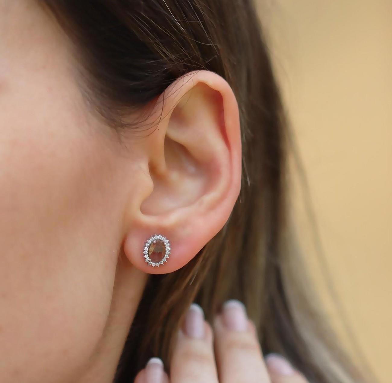 Elips Zultanit Taşlı Gümüş Küpe