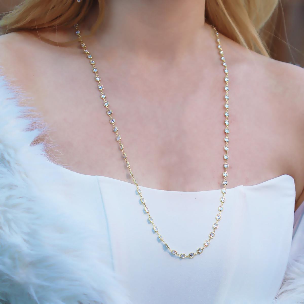 Kare Taş Sıralı Gold Kaplama Gümüş Kolye