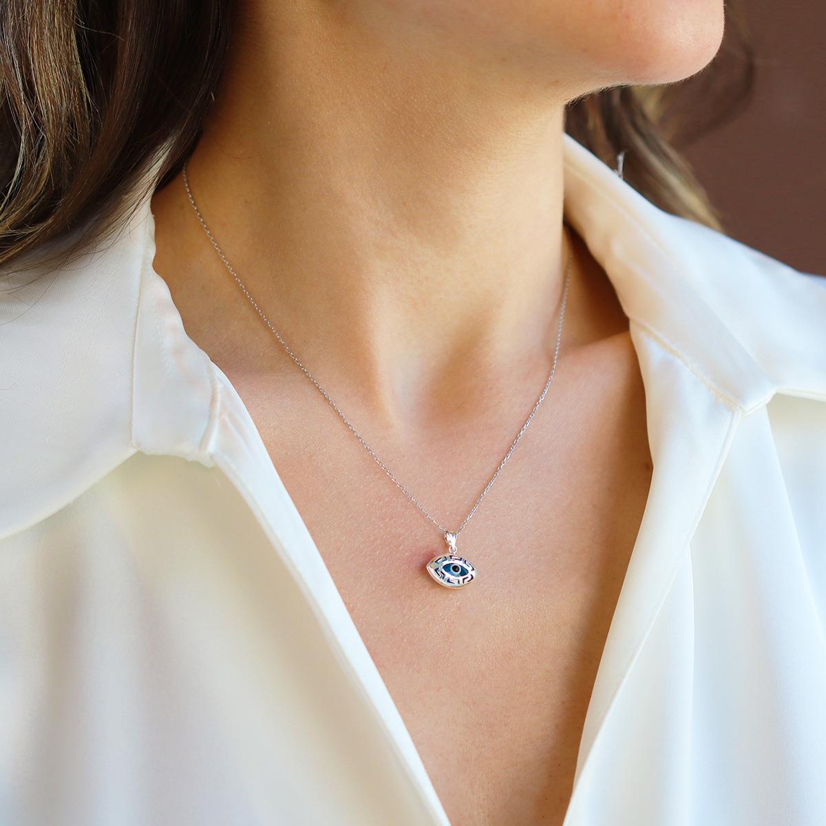 Mekik Desenli Camgöz Gümüş Kolye