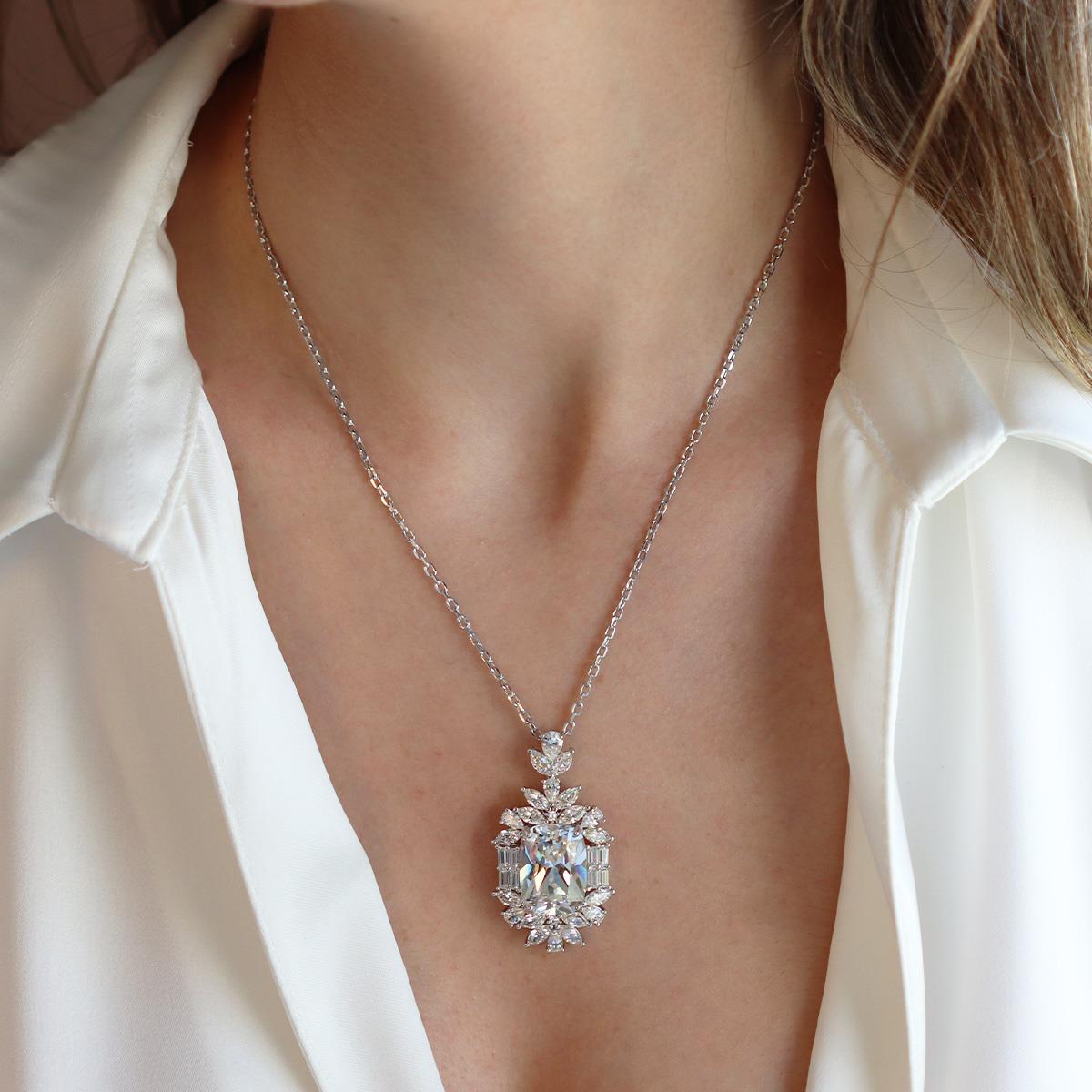 Okyanusun Kalbi Baget Sky Diamond Gümüş Kolye