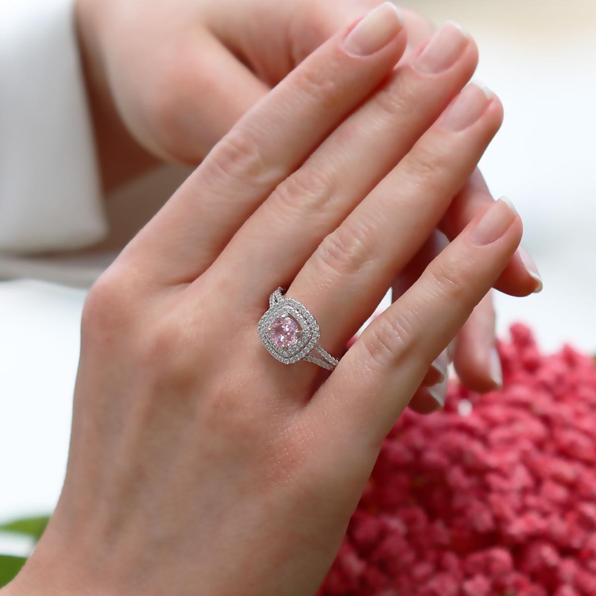 Oval Pembe Icecut Taşlı Gümüş Yüzük