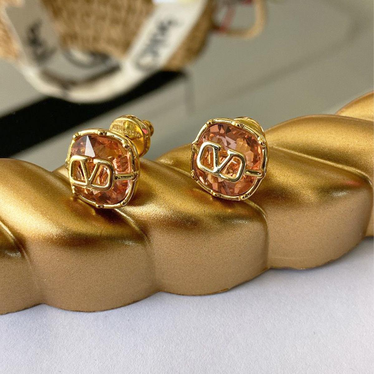 Pembe Taşlı Gold Çelik Küpe