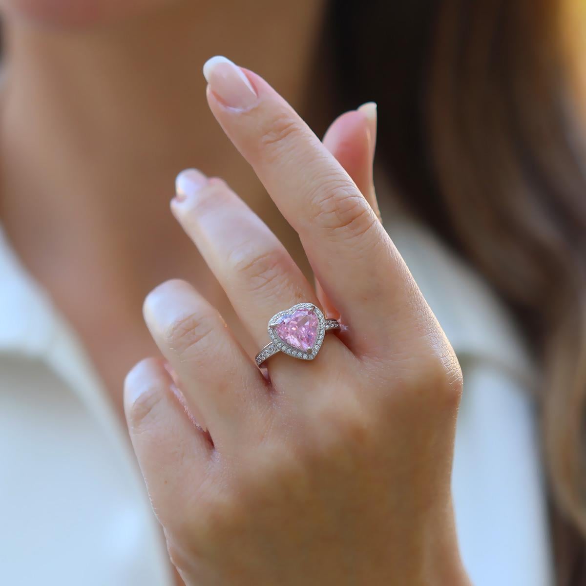 Pembe Taşlı Kalp Modeli Gümüş Yüzük
