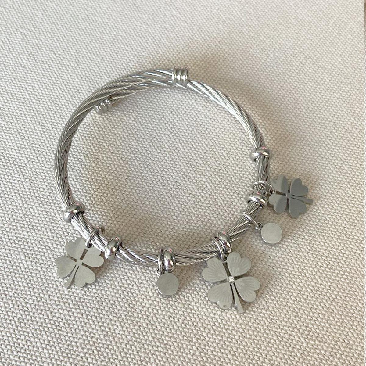 Yoncalı Kalpli 3lü Çelik Bileklik Set 