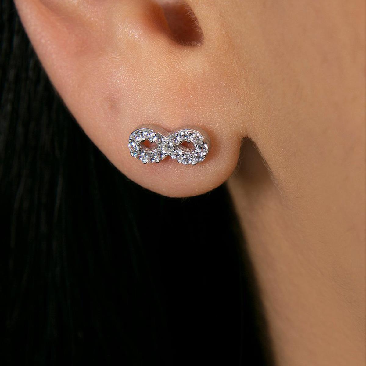 Zirkon Taşlı Sonsuzluk Gümüş Küpe