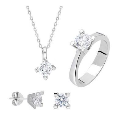 4 Tırnaklı Round Kesim Starlight Diamond Gümüş Takım