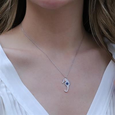 Deniz Atı Zirkon Taşlı Gümüş Kolye