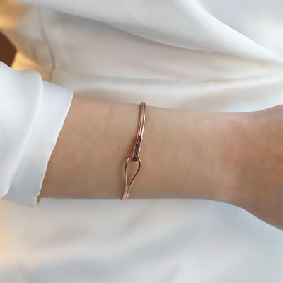 Düğüm Taşlı  Rose Gold Kaplama Gümüş Bileklik
