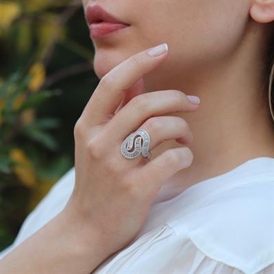 Işıltılı S Modeli Zirkon Taşlı Gümüş Yüzük