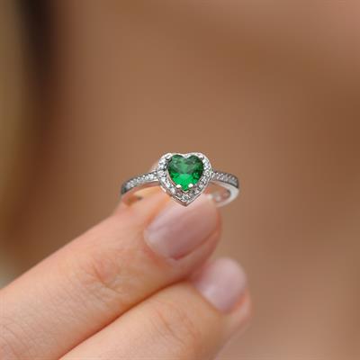 Kalp Pndr Model Yeşil Zirkon Taşlı Gümüş Yüzük