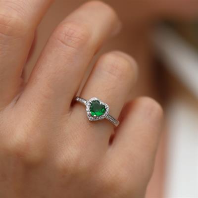 Kalp Pndr Model Yeşil Zirkon Taşlı Gümüş Yüzük