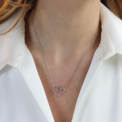 Kalpli Tek Taş Detaylı Gümüş Kolye