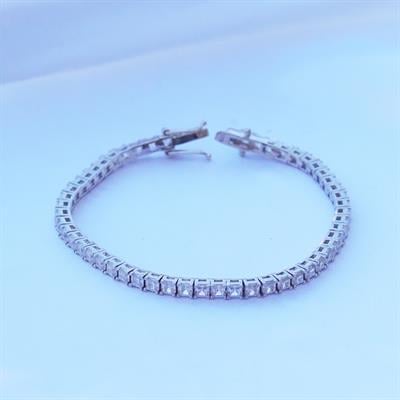 Kare Su Yolu Zirkon Taşlı Su Yolu Gümüş Bileklik