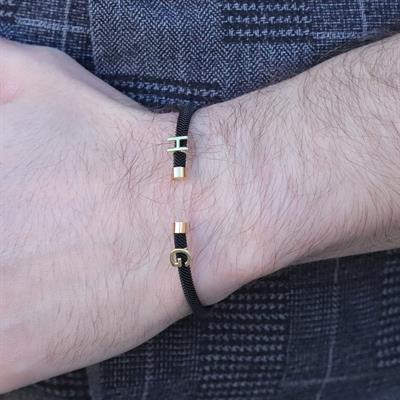 Kişiye Özel Harfli Siyah-Gold Gümüş Erkek Bilekliği