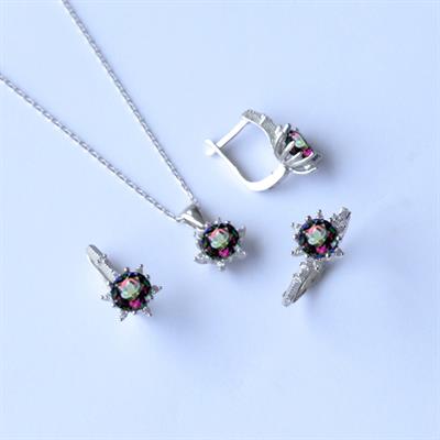 Lotus Çiçeği Mistik Topaz Taşlı Gümüş Set