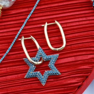 Mavi Zirkon Taşlı Yıldız Gümüş Küpe