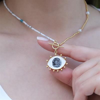 Mine İşli Göz Modeli Gold Kaplama Doğaltaşlı Gümüş Kolye