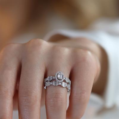 Oval Kesim Baget Taşlı Çift Gümüş Yüzük