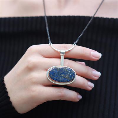 Oval Lapis Lazuli Taşlı Zinciri Oksitli Otantik Gümüş Kolye