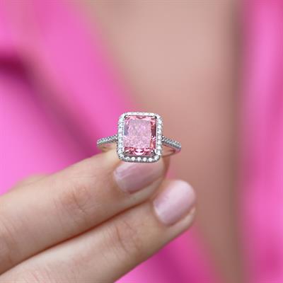 Pembe Taşlı Radiant Kesim Gümüş Yüzük