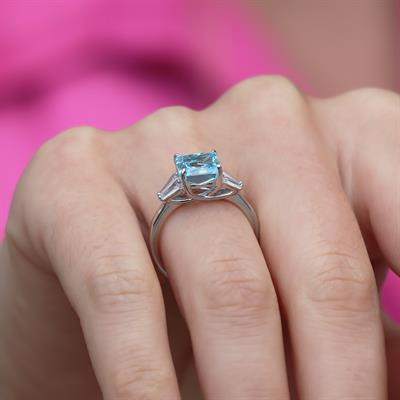 Prenses Kesim Aquamarine Taşlı Gümüş Yüzük