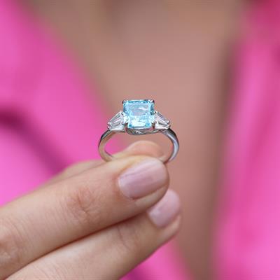 Prenses Kesim Aquamarine Taşlı Gümüş Yüzük