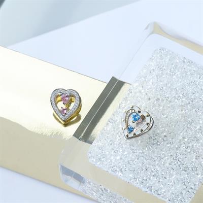 Queen Beyaz Kalp Çift Taraflı Gümüş Küpe