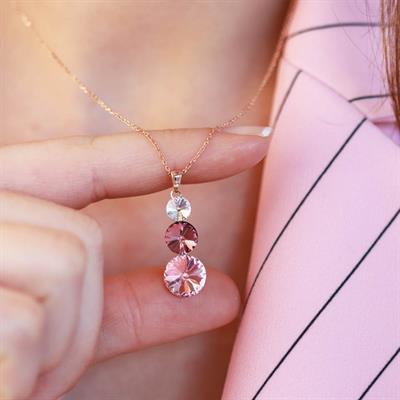 Round Kesim 3 Taşlı Rose Gold Kaplama Gümüş Kolye