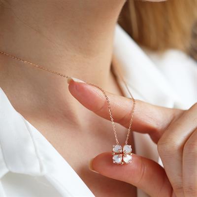 Sedefli Rose Gold Kaplama Aşk ve Şans Kolyesi