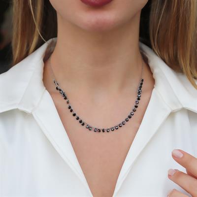 Sıra Siyah Zirkon Taş Gümüş Kolye