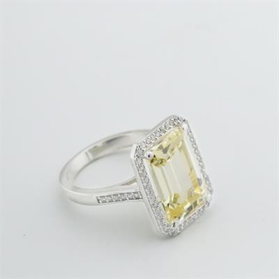 Sitrin Taşlı Zümrüt Kesim Gümüş Yüzük