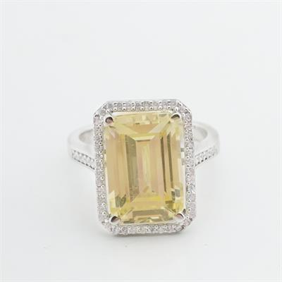 Sitrin Taşlı Zümrüt Kesim Gümüş Yüzük