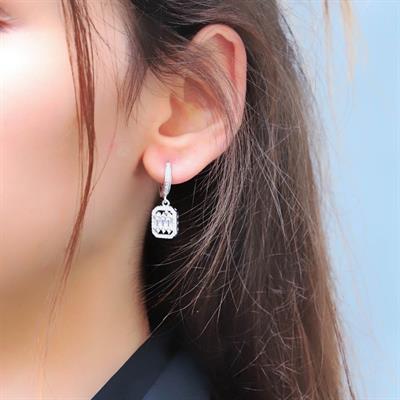 Starlight Diamond Zirkon Taş Ortası 3 Baget Pırlanta Montür Gümüş Küpe