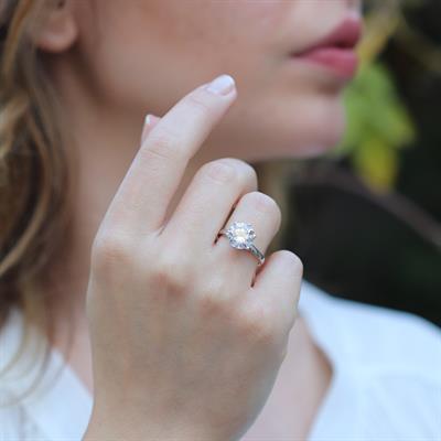 Tek Taş Modeli Starlight Diamond Gümüş Yüzük