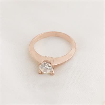 Tek Taş Round Kesim Rose Gold Kaplama Sky Diamond Yüzük