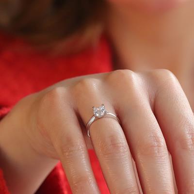 U Montür TekTaş Modeli Gümüş Yüzük