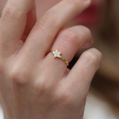 Yıldız Zirkon Taşlı Minimal Gümüş Yüzük