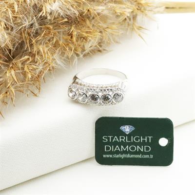 Zirkon Taş Çerçeveli Yüksek Montür Model 5 Taş Starlight Diamond Gümüş Yüzük