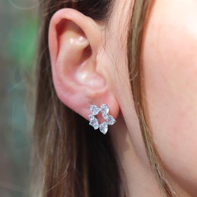 Zirkon Taşlı Çiçek Gümüş Küpe