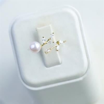 Zirkon Taşlı İnci ve Sarmaşık Minimal 925 Ayar Gümüş Gold Kaplama Yüzük