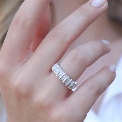 Zirkon Taşlı İstiridye Tamtur Gümüş Yüzük