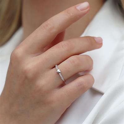 Zirkon Taşlı Kalp Minimal Gümüş Yüzük