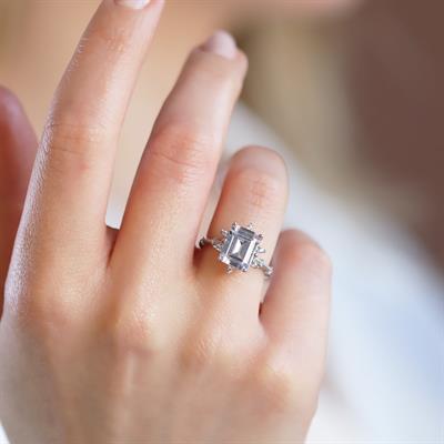 Zirkon Taşlı Kare Lotus Çiçeği Gümüş Yüzük