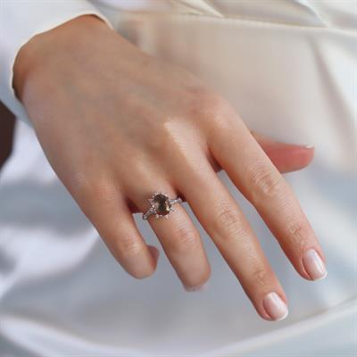 Zultanit Taşlı Elips Lotus Çiçeği Gümüş Yüzük