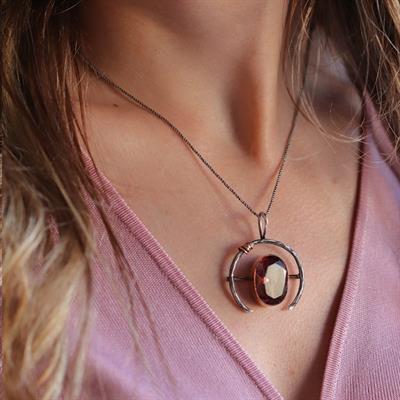 Zultanit Taşlı Gümüş Otantik Kolye