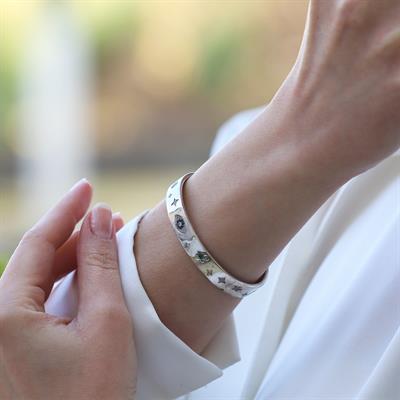 Apm Modeli Figürlü Şans Gümüş Kelepçe